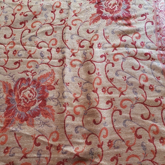 Wrap 67" x 27.5" (M2) - Picture 4 of 5